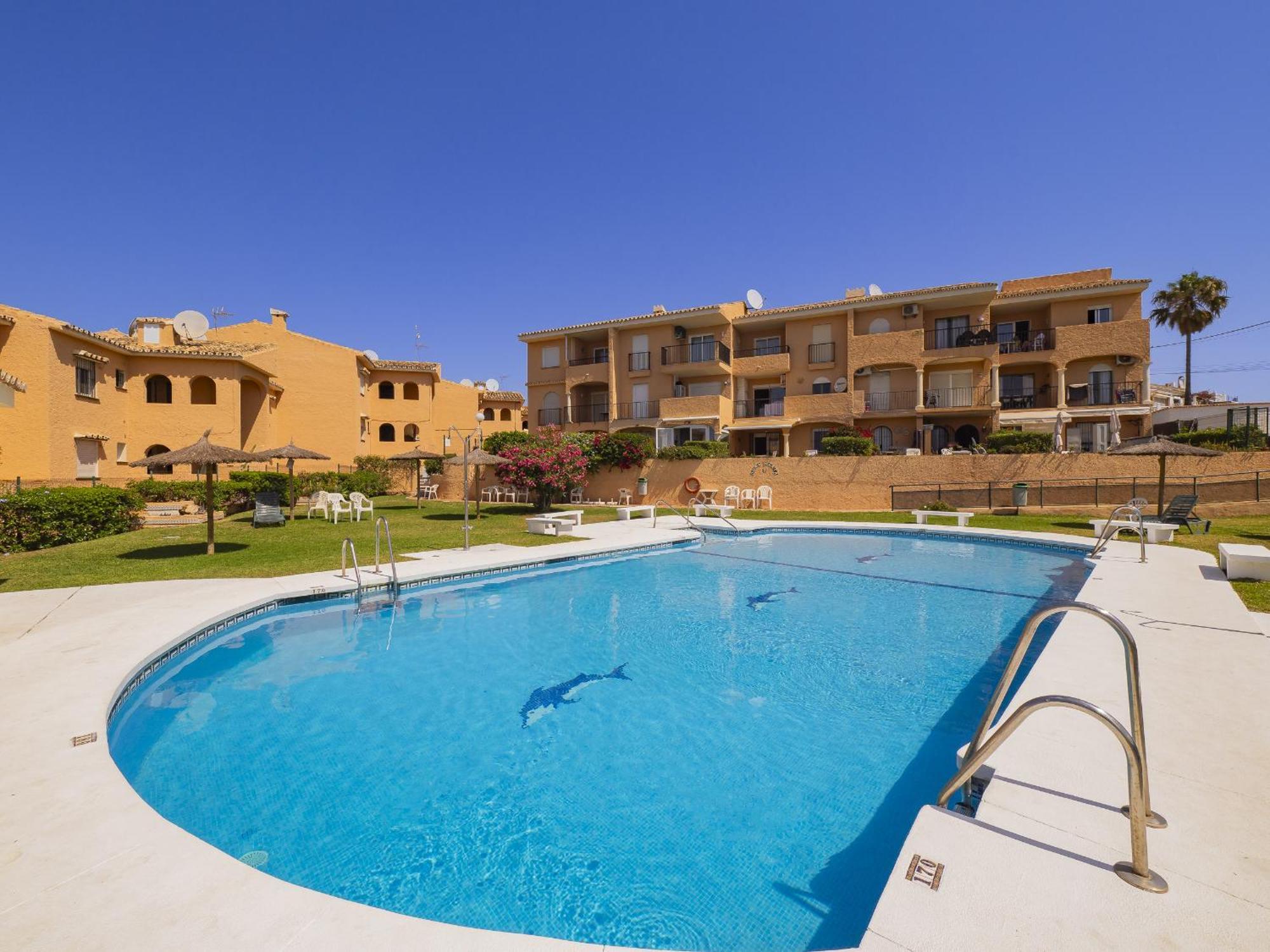 Apartment Cubo's El Faro With Pool