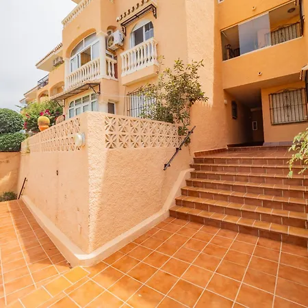 Cubo'S El Faro Beach Apartment With Pool Sitio de Calahonda Exterior photo